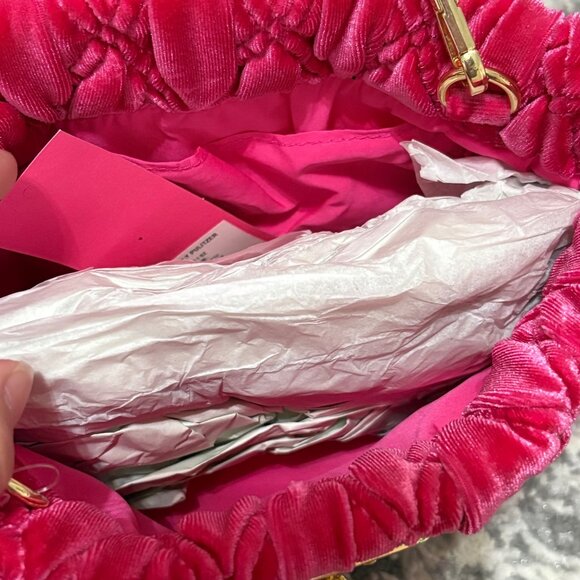 Lilly Pulitzer Pink Grenadine Quilted Clutch With Gold Turnlock Closure & Chain - Picture 5 of 5
